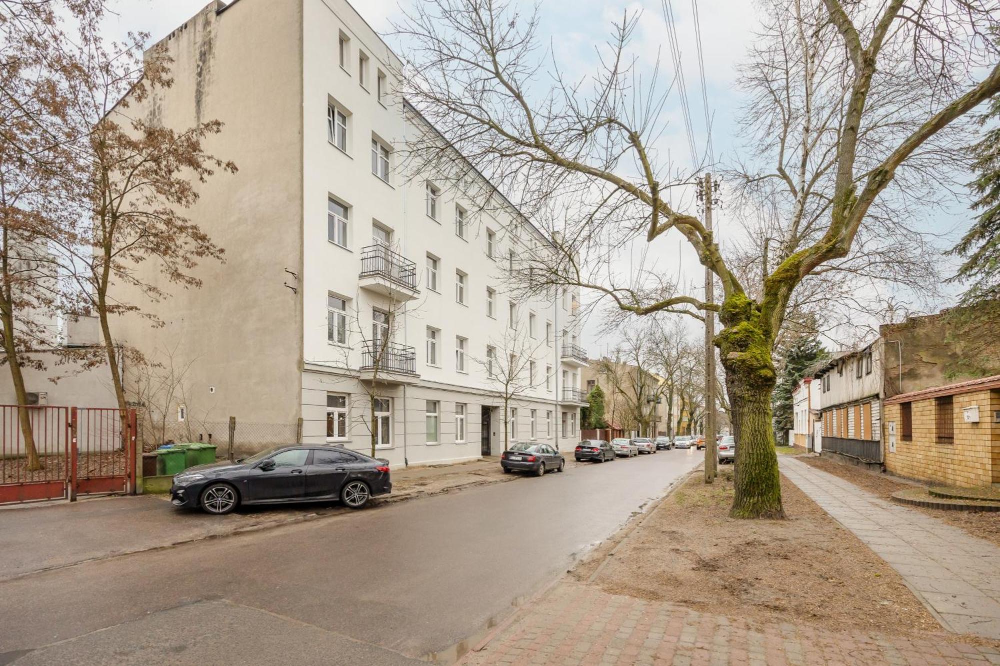 Cozy Poznanska In By Renters *